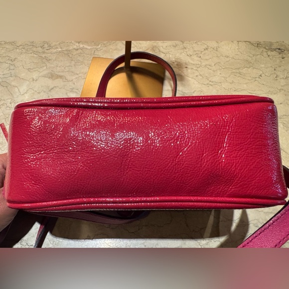 Gucci Pink Soho Disco Patent Leather bag - Picture 7 of 12